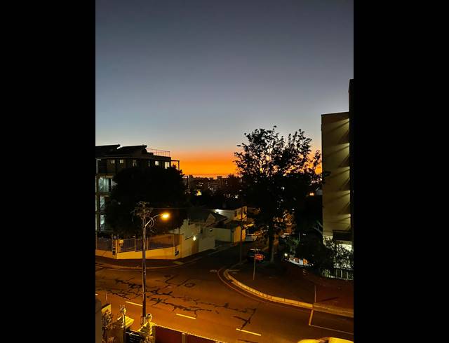 8 BEDROOM HOUSE SOLD IN SEA POINT
